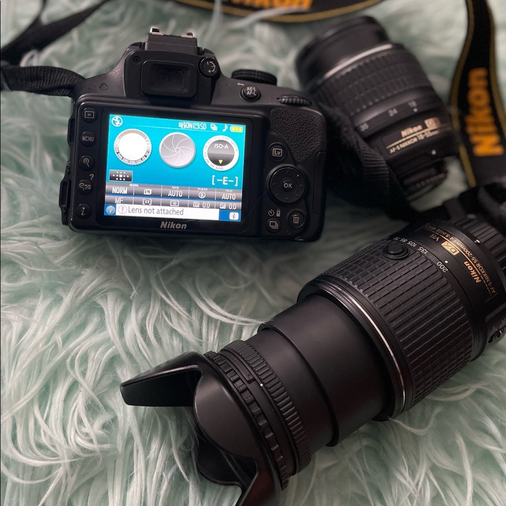 Nikon Camera - Picture 4 of 6